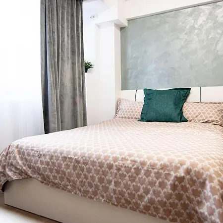 Ultra Central Luxury 3Br 2Bath Apt & Amazing Views Bucharest Exterior photo