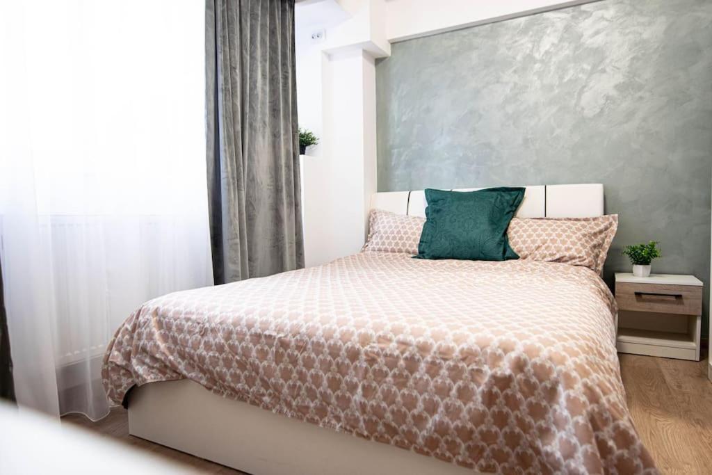 Apartment Ultra Luxury 3br 2bath & Amazing Views Bucharest
