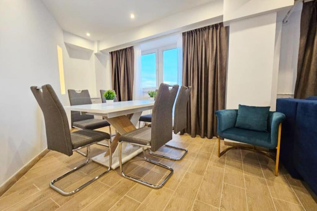 Apartment Ultra Luxury 3br 2bath & Amazing Views